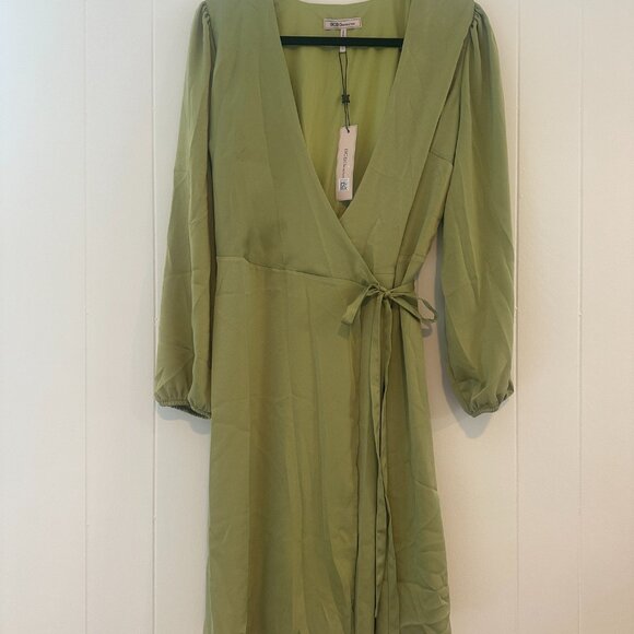 NTWs BCBGeneration Women's Long Sleeve Wrap Dress ( - Picture 5 of 5